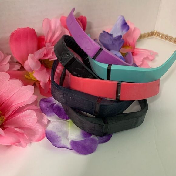 Fitbit covers  - Picture 2 of 2